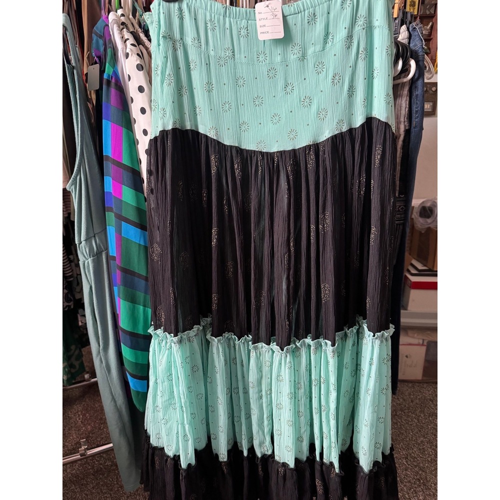 012 black and blue skirt